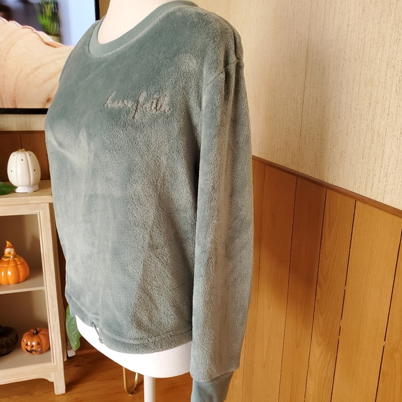 Fifth Sun Pale Green Women's Tops Size XS - Picture 7 of 11